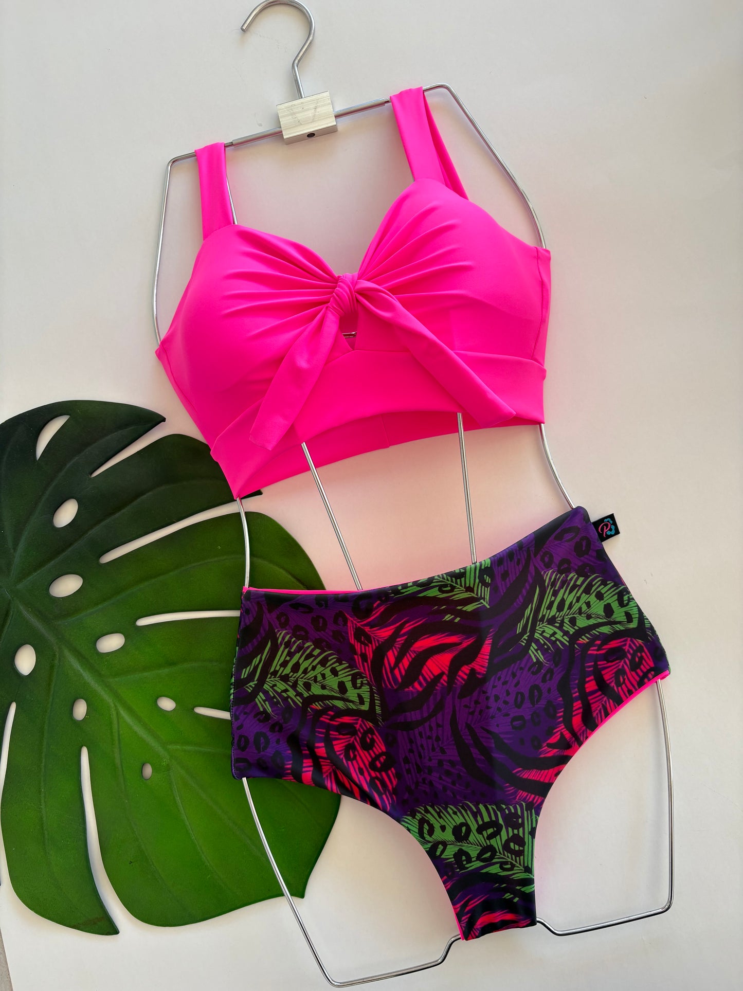 BIKINI GIRL